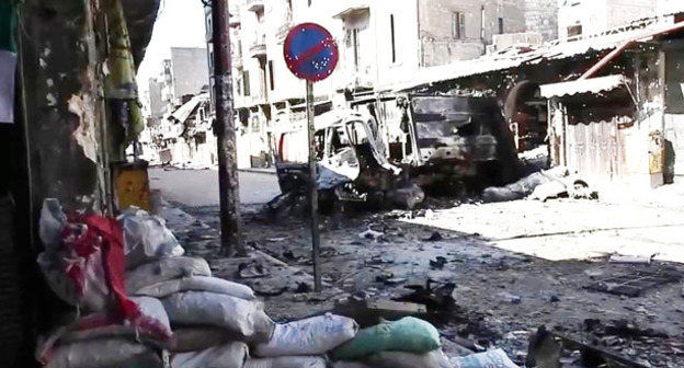 Улица в Алеппо после боев. Фото: Voice of America News: Scott Bobb reports from Aleppo, Syria https://ru.wikipedia.org