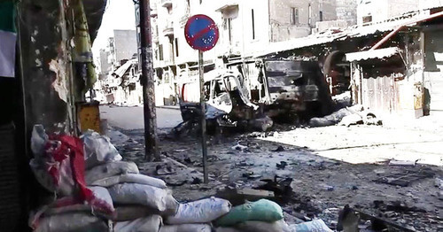 Улица в Алеппо после боев. Фото: Voice of America News: Scott Bobb reports from Aleppo, Syria https://ru.wikipedia.org