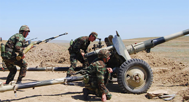 Солдаты азербайджанской армии. Фото: http://www.mod.gov.az/index2.php?content=photo