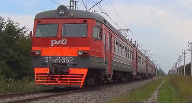 Электричка сообщением №6947 Белореченская - Хаджох, 20 июля 2014 года. Фото: LIB1995, Youtube.com