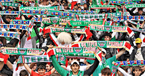 Фанаты футбольного клуба "Терек". Фото http://fc-terek.ru/