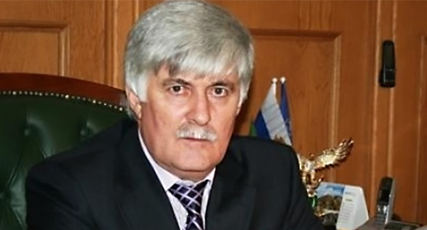 Магомед-Гаджи Айдиев. Фото: https://www.t.riadagestan.ru/news/novolakskiy_rayon/gadzhi_aydiev_pozdravlyaet_zhiteley_novolakskogo_rayona_so_svetlym_prazdnikom_kurban_bayram/?print=Y