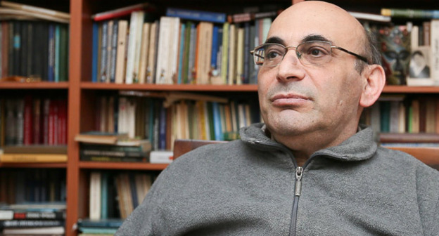 Ариф Юнус освобожден до завершения рассмотрения апелляции. Баку, 12 ноября 2015 г. Фото Азиза Каримова для "Кавказского узла"