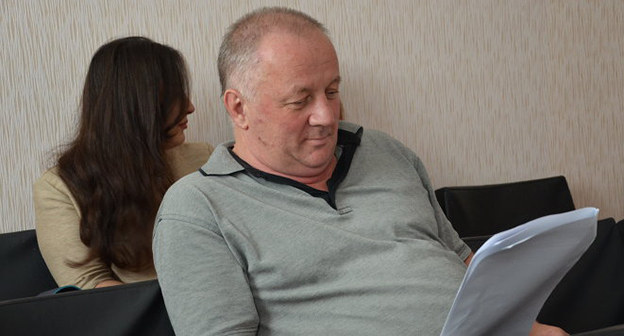 Вадим Матуа в суде. Фото: Роберт Джопуа, http://sputnik-abkhazia.ru/Abkhazia/20151002/1015839139.html