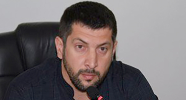 Умар Байсаев. Фото: http://grozniy.monavista.ru/images/sizednews/grozniy1437464691big.jpg