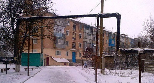 Здание в Горагорске, Чечня. Фото: http://chechenia.8bb.ru/viewtopic.php?id=778