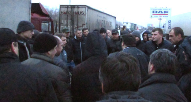 Собрание участников акции "Поход на Москву". Волгоград, 27 ноября 2015 г. Фото Вячеслава Ященко для "Кавказского узла"