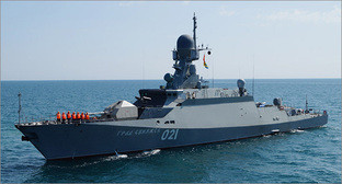Малый ракетный корабль "Град Свияжск". Фото:  http://function.mil.ru/news_page/country/more.htm?id=11876316@egNews