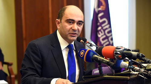 Эдмон Марукян на учредительном съезде "Светлой Армении". 12 декабря 2015 года. Фото: Panorama.am
