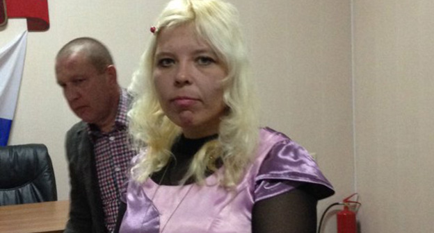 Дарья Полюдова 21 декабря 2015 года в Октябрьском суде Краснодара. Фото: https://twitter.com/plaxog 