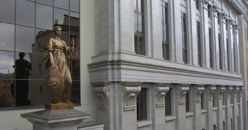 Статуя Фемиды на здании Верховного суда России. Фото: Supcourt.ru
