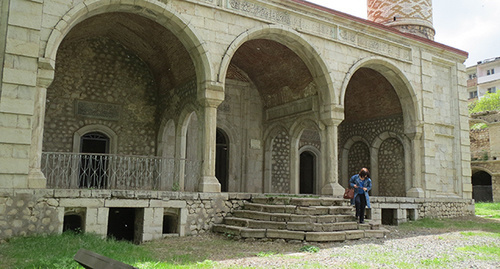 Верхняя мечеть в городе Шуши. Нагорный Карабах, май 2015 год. Фото Алвард Григорян для "Кавказского узла"