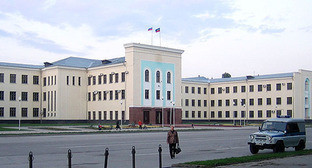 Дом Правительства КЧР. Черкесск. Фото пользователя Irene_Z https://www.flickr.com