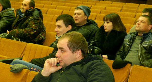 Собрание дальнобойщиков прошло в гостинице «Турист» в Волгограде. 28 декабря 2015 г. Фото Татьяны Филимоновой для "Кавказского узла"