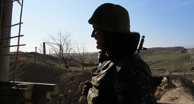 Солдат армии НКР. Фото Алвард Григорян для "Кавказского узла"