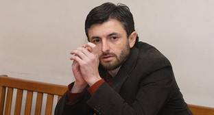 Айк Кюрегян. Фото: http://golosarmenii.am/article/32613/ajk-kyuregyan-prigovoren-k-9-godam-lisheniya-svobody Айк Кюрегян. Фото: http://golosarmenii.am/article/32613/ajk-kyuregyan-prigovoren-k-9-godam-lisheniya-svobody