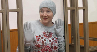 Надежда Савченко в Донецком городском суде, 27 января 2016 года.
Фото Константина Волгина для "Кавказского узла" Надежда Савченко в Донецком городском суде, 27 января 2016 года.
Фото Константина Волгина для "Кавказского узла"