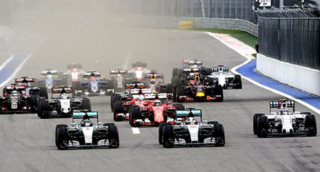 Гонки класса "Формула-1". Фото http://minval.az/news/123524572