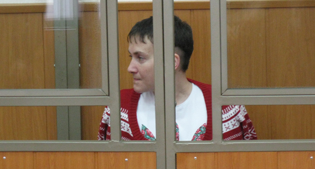 Надежда Савченко в Донецком городском суде, 4 февраля 2016 года.
Фото Константина Волгина для "Кавказского узла"