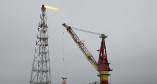 Нефтяной факел. Фото: Sputnik/ Maxim Blinov/ http://ru.sputnik.az/world/20160122/403464282.html Нефтяной факел. Фото: Sputnik/ Maxim Blinov/ http://ru.sputnik.az/world/20160122/403464282.html