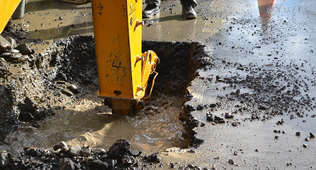 Аварийно-ремонтные работы. Фото Светланы Кравченко для "Кавказского узла"