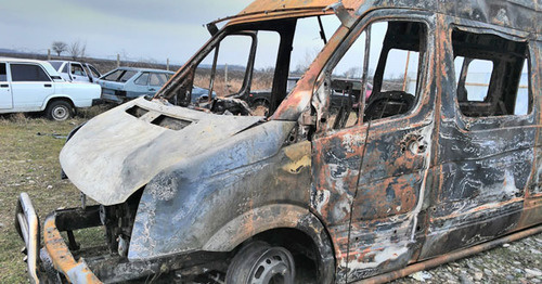 Сгоревший микроавтобус Сводной мобильной группы правозащитников. 10 марта 2016 г. Фото предоставлено Джамбулатом Оздоевым, уполномоченным по правам человека в республике Ингушетия
