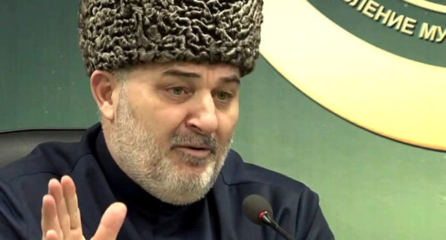 Муфтий Иса Хамхоев. Кадр из видео пользователя Ингушетия. Org https://www.youtube.com/watch?v=GXGPT29-bcI