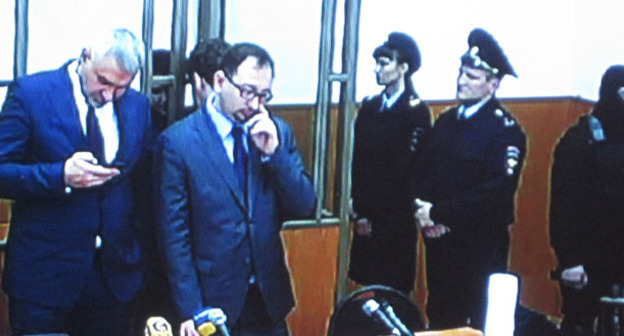 Второй день оглашения приговора Надежде Савченко, кадр с монитора видеотрансляции. 22 марта 2016 г. Фото Константина Волгина для "Кавказского узла"