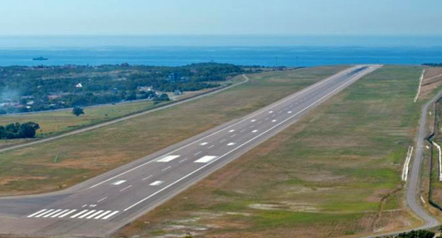 Взлетная полоса. Аэропорт Геленджика. Фото пользователя antikrot http://wikimapia.org/