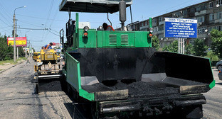 Дорожная техника на проспекте Имама Шамиля в Махачкале. Фото http://www.riadagestan.ru/