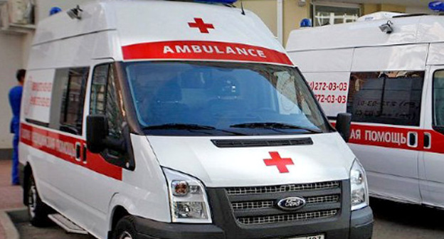 Машины скорой помощи. Фото Владимир Аносов, ЮГА.ру