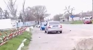 На месте нападения на ОВД в Новоселицком районе Ставропольского края. 11 апреля 2016 г. Кадр из видео пользователя оg ru https://www.youtube.com/watch?v=mokPrHzxOao