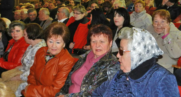 Встреча с жителями Городищенского района губернатора Андрея Бочарова. Фото Татьяны Филимоновой для "Кавказского узла"