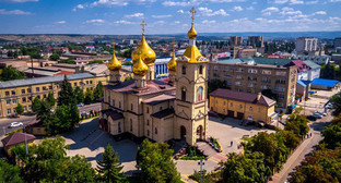 Никольский собор в Черкесске. Фото: http://www.kchr.ru/news/detailed/29986/ Никольский собор в Черкесске. Фото: http://www.kchr.ru/news/detailed/29986/