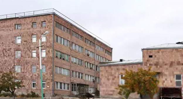 Тюрьма "Нубарашен". Фото http://www.med-practic.com/rus