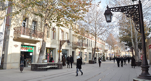 Улица Джавад-хана в Гянджа, Азербайджан. Фото: Nuhun, https://ru.wikipedia.org/wiki/Гянджа#/media/File:Cavad_Xan-2.JPG 