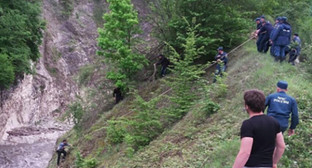 Поиски Адлана Вараева. Фото: http://95.mchs.gov.ru/pressroom/news/item/3640715/ Поиски Адлана Вараева. Фото: http://95.mchs.gov.ru/pressroom/news/item/3640715/