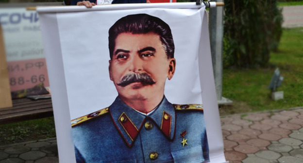 Портрет Сталина. Фото Светланы Кравченко для "Кавказского узла"