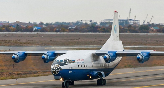 Грузовой самолет АН-12 компании Silk Way
 Фото: http://ru.sputnik.az/incidents/20160518/405231127.html