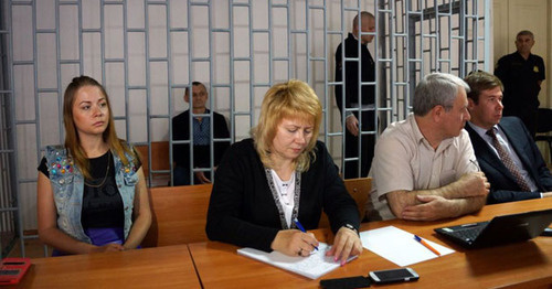 На судебном процессе по делу Николая Карпюка и Станислава Клыха в Грозном. 17 мая 2016 г. Фото: Anton Naumlyuk (RFE/RL)