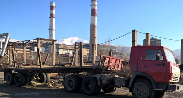 Химический комплекс "Ванадзор-Химпром". Армения. Фото http://hetq.am/rus/news/65755/rabotniki-vanadzorskoiy-tec-i-vanadzor-khimproma-prodolzhayut-trebovat-svoyu-zarplatu.html