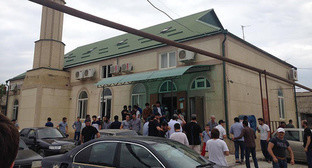 Имам "Восточной" мечети Хасавюрта арестован на два месяца. Фото Патимат Махмудовой для "Кавказского узла"
Имам "Восточной" мечети Хасавюрта арестован на два месяца. Фото Патимат Махмудовой для "Кавказского узла"
