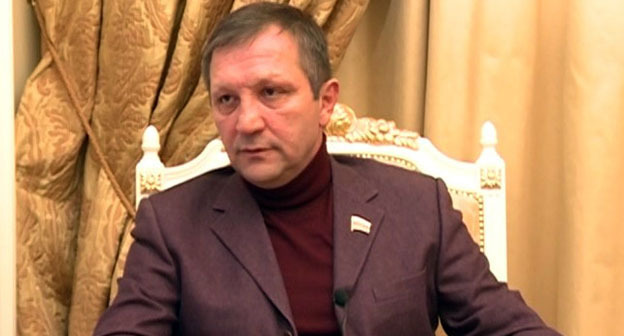 Лидер профсоюзного движения Северной Осетии Таймураз Касаев. Фото: http://alaniatv.ru/programmy/bez-lishnih-slov/?releases&id=2884