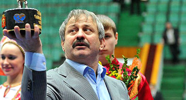 Адлан Вараев. http://russiawrestling.ru/adlan-varaev-passed-away/