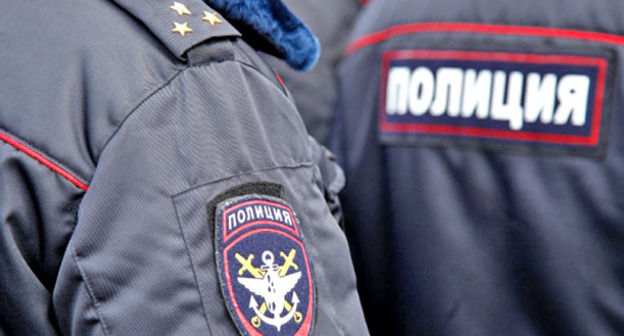 Сотрудники полиции. Фото: Влад Александров, ЮГА.ру