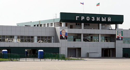 Аэропорт в Грозном. Фото: http://ucrazy.ru/foto/1280144149-gorodgroznyj.html