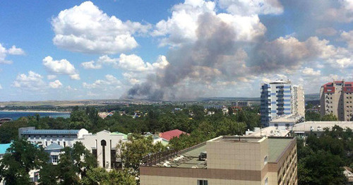 Дым от пожара на городской свалке в Анапе. Фото https://www.yuga.ru/news/400004/
