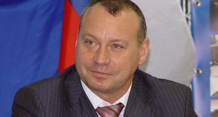  Виталий Лихачев Фото:  http://bloknot-volgograd.ru/news/glavnoy-administratsii-volgograda-stal-vitaliy-likh-763503. 