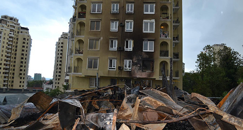 Сгоревший дом № 4 по ул. Цюрупа в Сочи. Фото Светланы Кравченко для