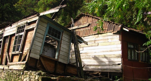 Полуразрушенный жилой дом в горном селе Махунцети в Аджарии. Фото Юлии Кашеты для "Кавказского узла".